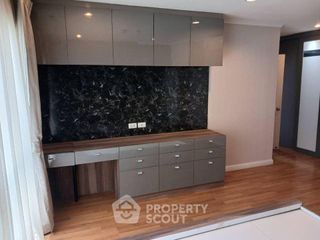 Продажа 3 спальни кондо в Ян Наща, Бангкок