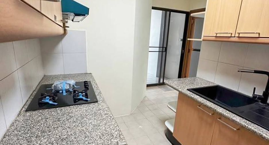 Condo en venta de 3 habitaciones en Watthana, Bangkok