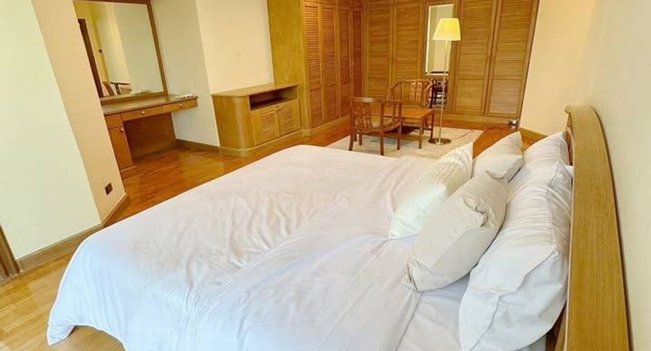 Condo en venta de 3 habitaciones en Watthana, Bangkok