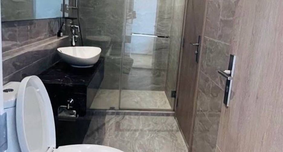 For rent and for sale 1 bed condo in Huai Khwang, Bangkok