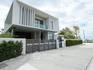 Villa en venta de 4 habitaciones en Bang Lamung, Chonburi