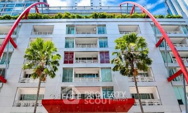 For sale 1 bed condo in Khlong Toei, Bangkok