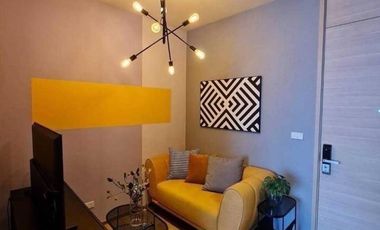 For sale 1 bed condo in Khlong Toei, Bangkok
