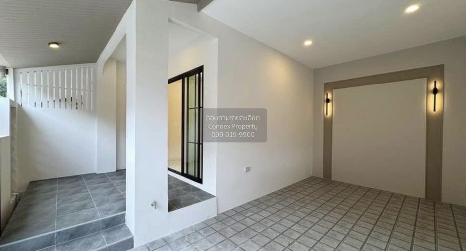Casa adosada en alquiler de 3 habitaciones en Mueang Phuket, Phuket