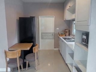Casa en alquiler de 3 habitaciones en Prawet, Bangkok
