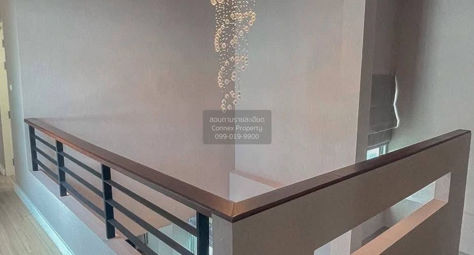 Casa en alquiler de 3 habitaciones en Prawet, Bangkok