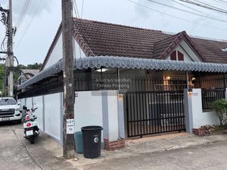 Casa adosada en alquiler de 2 habitaciones en Mueang Phuket, Phuket