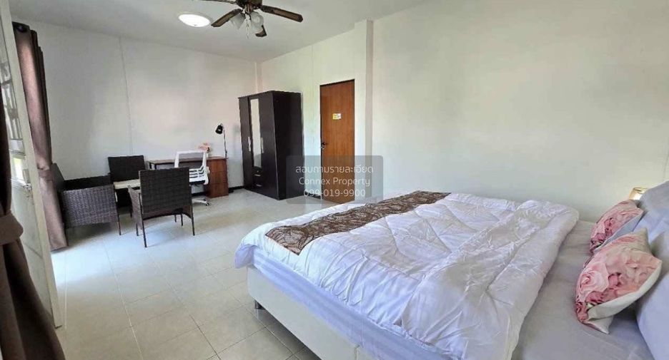 Casa adosada en alquiler de 3 habitaciones en Mueang Phuket, Phuket