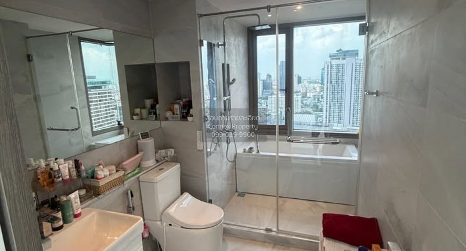 Wohnung zur Miete mit 3 Zimmer in Watthana, Bangkok