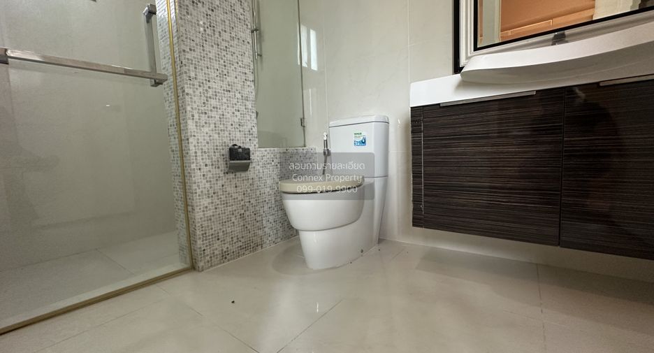 For rent 4 bedrooms house in Bueng Kum, Bangkok