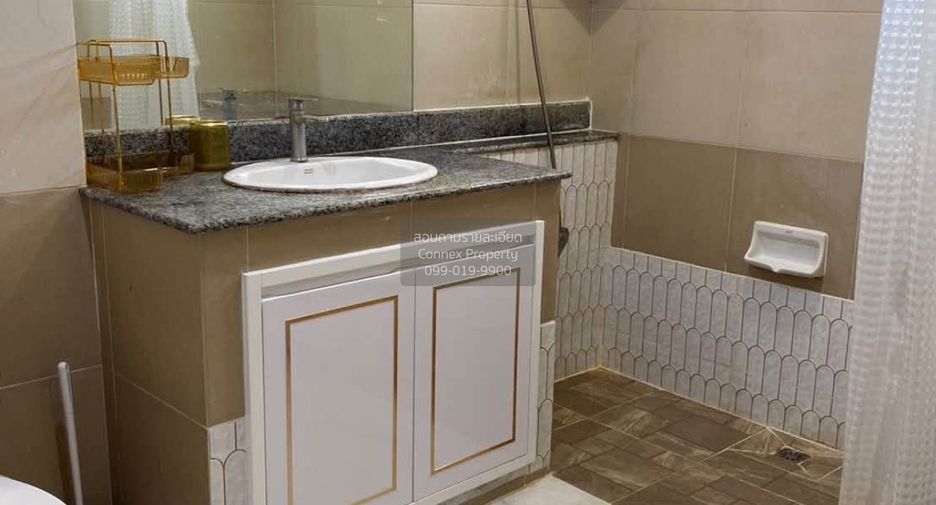 For rent 3 ベッドルーム house in Lat Krabang, Bangkok