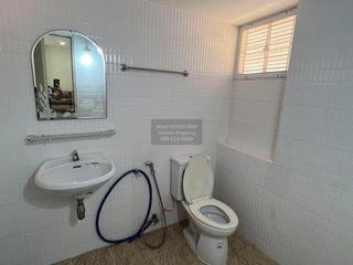 Haus zur Miete mit 3 Zimmer in Mueang Samut Prakan, Samut Prakan