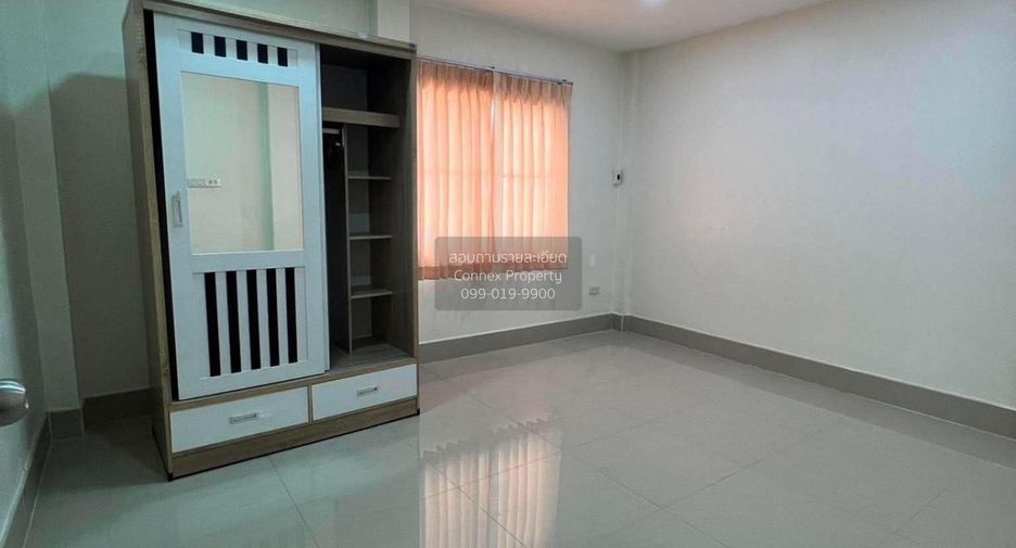 出租 3 卧室 独立屋 在 Mueang Samut Prakan, Samut Prakan
