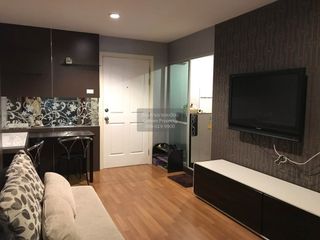 Wohnung zur Miete mit 1 Zimmer in Yan Nawa, Bangkok