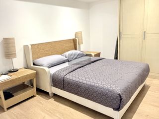Condo en alquiler de 2 habitaciones en Mueang Phuket, Phuket