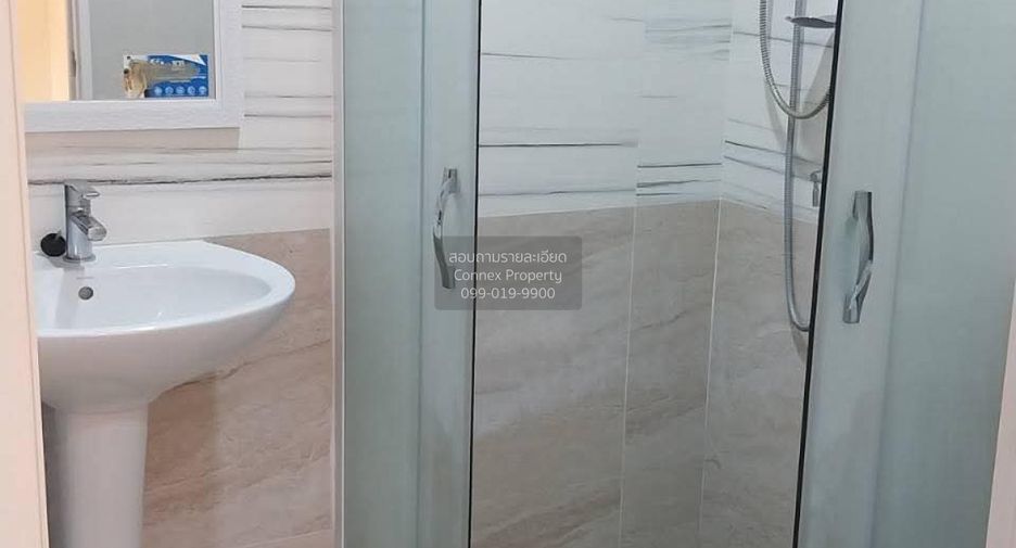 For rent 3 bedrooms townhouse in Thanyaburi, Pathum Thani