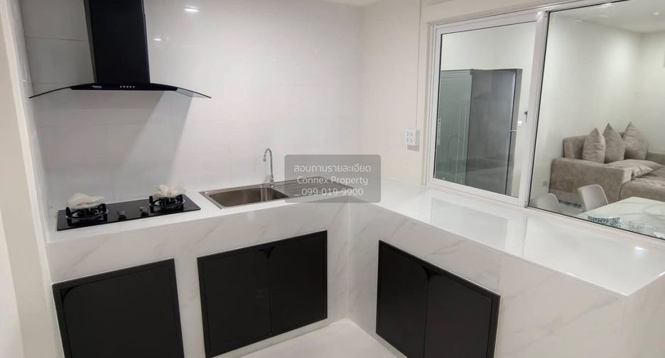 Casa adosada en alquiler de 3 habitaciones en Mueang Phuket, Phuket