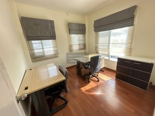 Haus zur Miete mit 4 Zimmer in Lat Krabang, Bangkok