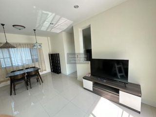 Haus zur Miete mit 4 Zimmer in Lat Krabang, Bangkok