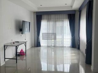 Аренда 3 спальни дом в Bang Bua Thong, Нонтабури