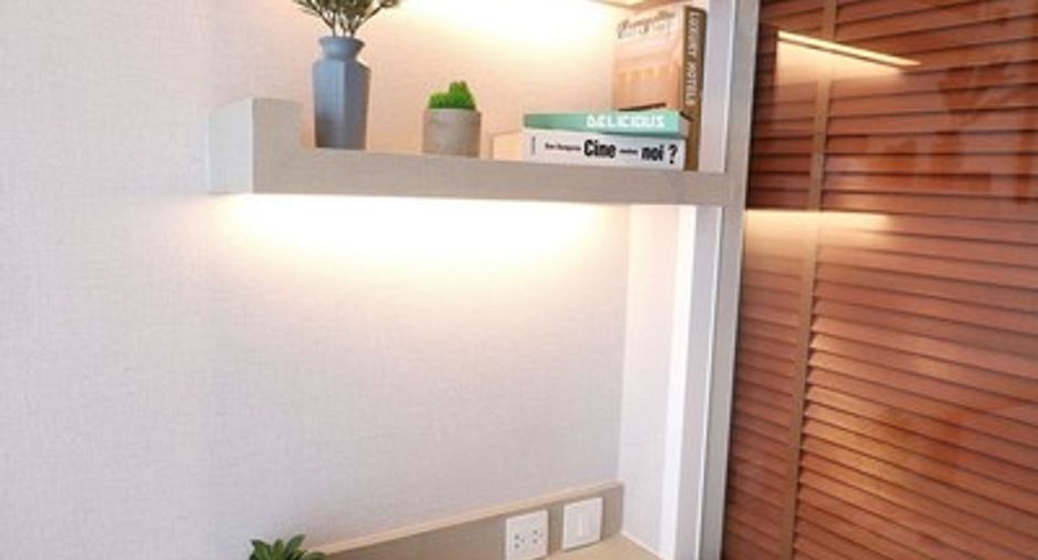 For rent 2 bedrooms condo in Bang Rak, Bangkok