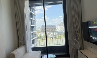 Wohnung zur Miete mit 2 Zimmer in Khlong San, Bangkok