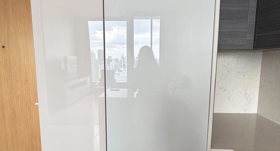 Condo en alquiler de 1 habitaciones en Watthana, Bangkok