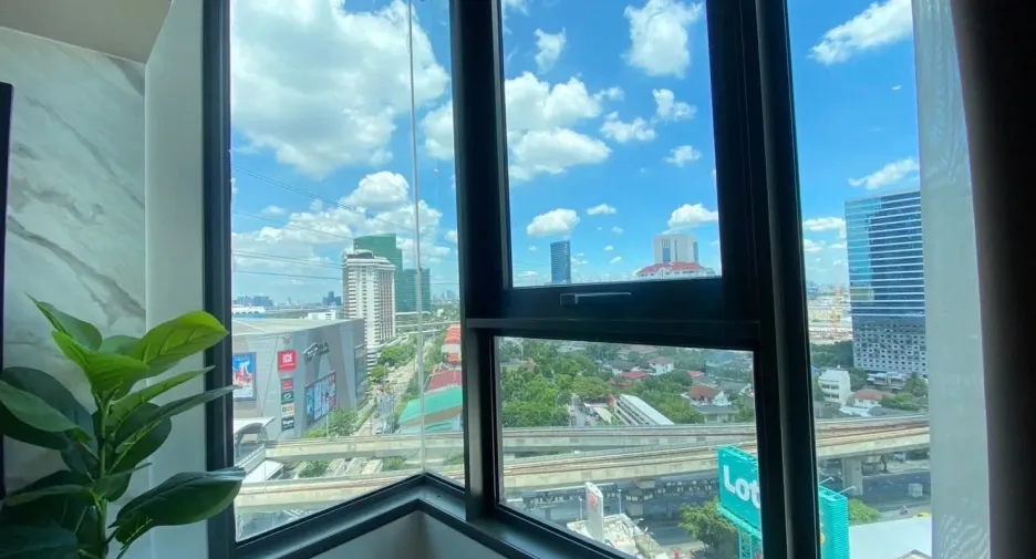 For sale 2 bedrooms condo in Chatuchak, Bangkok