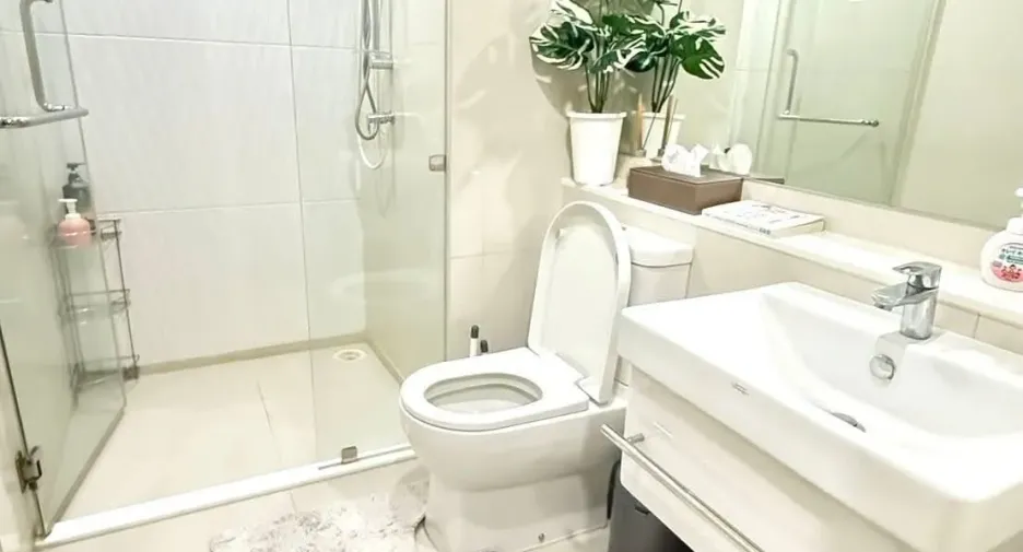 For sale 2 bedrooms condo in Chatuchak, Bangkok