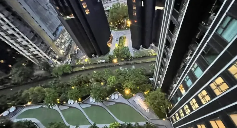 Condo en alquiler de 1 habitaciones en Huai Khwang, Bangkok