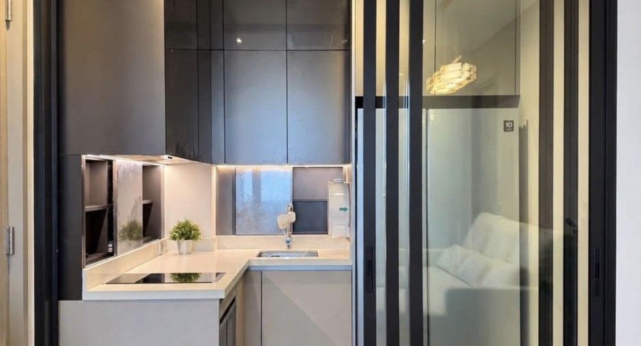 Wohnung zur Miete mit 2 Zimmer in Ratchathewi, Bangkok