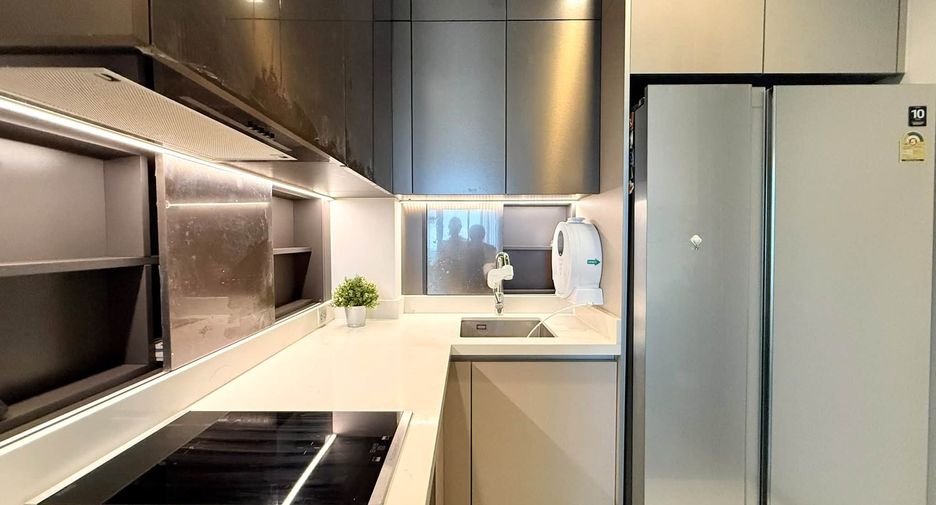 Wohnung zur Miete mit 2 Zimmer in Ratchathewi, Bangkok