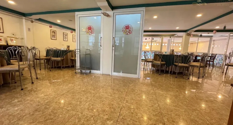 For sale 3 ベッドルーム apartment in Bang Lamung, Chonburi