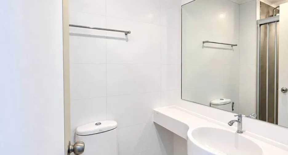 For sale 1 bed condo 