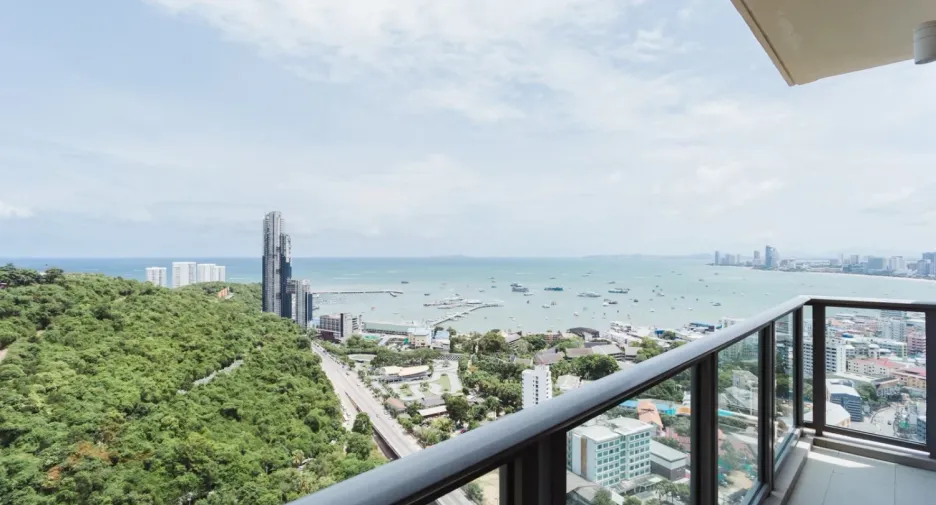 Condo en venta de 2 habitaciones en Bang Lamung, Chonburi