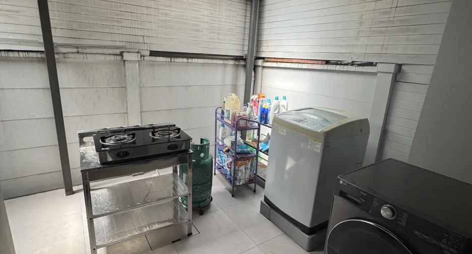 For sale 3 bedrooms house in Mueang Nonthaburi, Nonthaburi