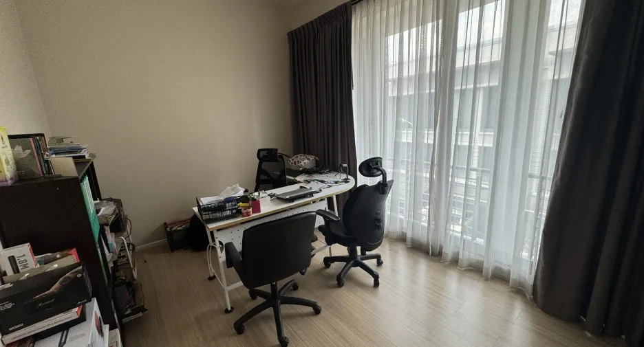 For sale 3 bedrooms house in Mueang Nonthaburi, Nonthaburi