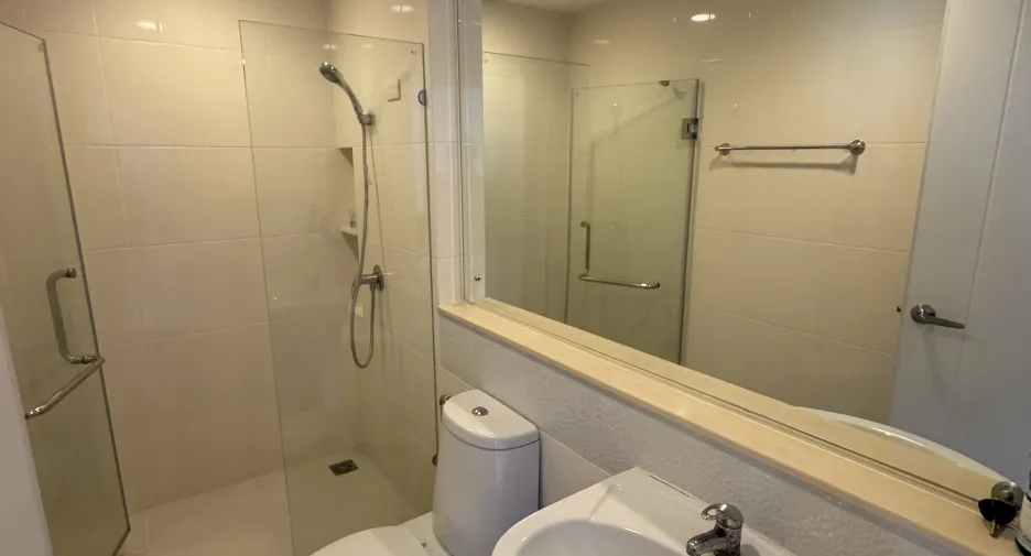For sale 3 bedrooms house in Mueang Nonthaburi, Nonthaburi