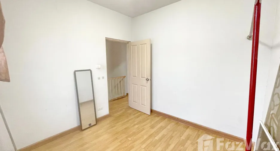 Продажа 3 спальни дом в Pak Kret, Нонтабури