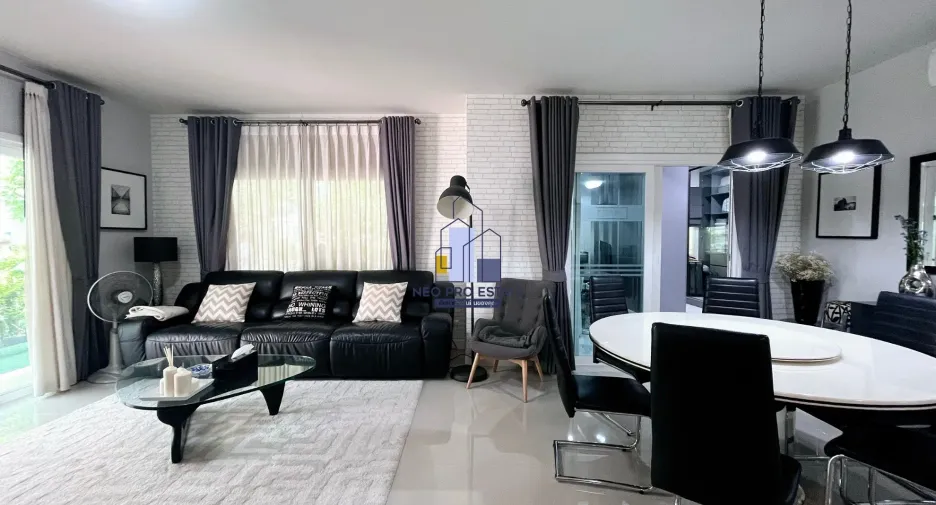 For sale 4 bedrooms house in Mueang Khon Kaen, Khon Kaen