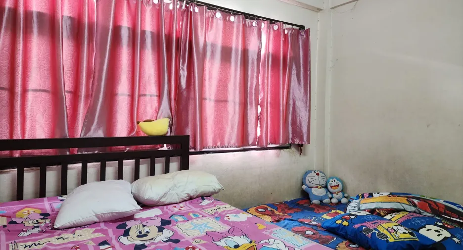 À vendre 4 chambres maison de ville à Sam Phran, Nakhon Pathom