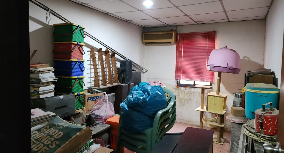 À vendre 4 chambres maison de ville à Sam Phran, Nakhon Pathom