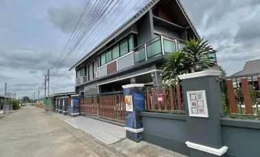 À vendre et à louer 6 chambres villa à Mueang Chiang Mai, Chiang Mai