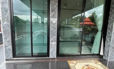 À vendre et à louer 6 chambres villa à Mueang Chiang Mai, Chiang Mai