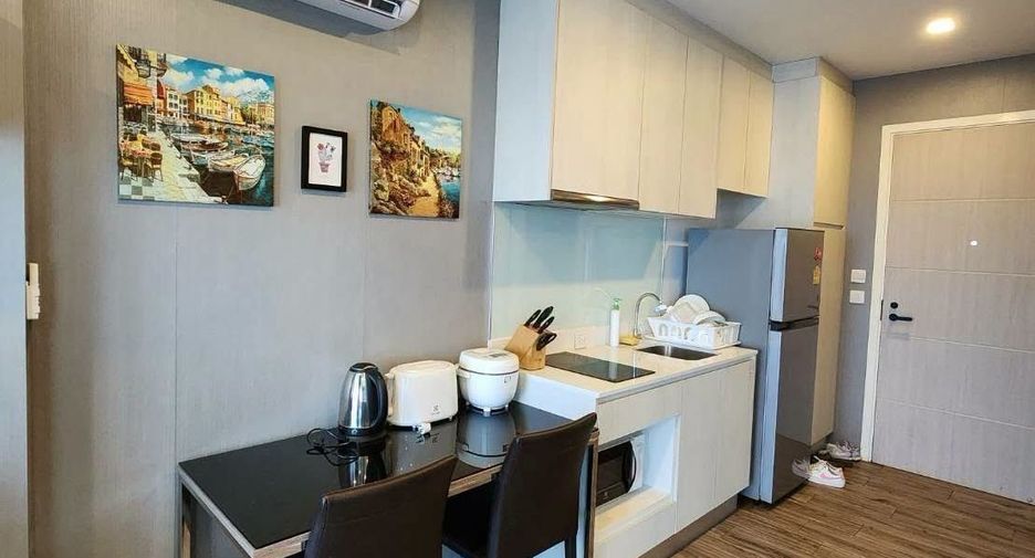 Condo en alquiler de 1 habitaciones en Si Racha, Chonburi