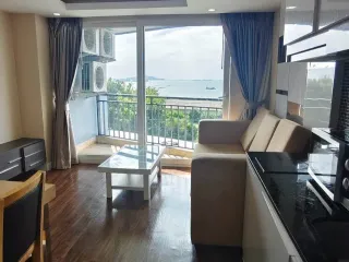 À louer 2 chambres condo à Si Racha, Chonburi