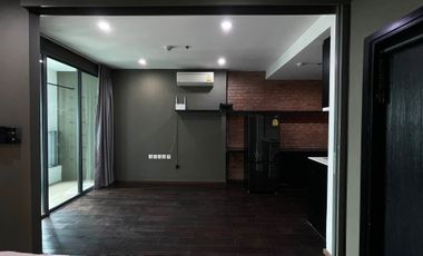 For rent 1 bed condo in Bang Rak, Bangkok