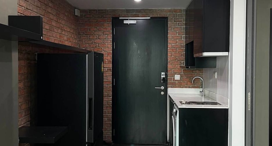 For rent 1 bed condo in Bang Rak, Bangkok