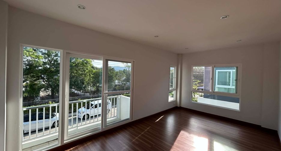 For sale 3 bedrooms house in Mueang Phuket, Phuket