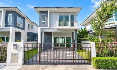 For sale 3 bedrooms house in Mueang Phuket, Phuket